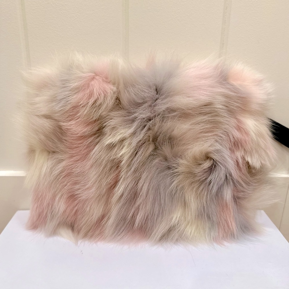 Jocelyn | Genuine Fox Fur Clutch  *NWT* - Picture 8 of 10